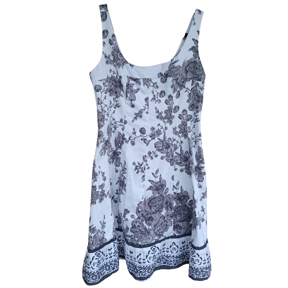 Jones Wear Floral Fit & Flare Sundress White Gray Sleeveless Cotton Size 10 - Picture 5 of 10